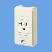 WKS286　リファインシリーズ 15A・20A兼用 露出アースターミナル付接地コンセント 125V(フル端子)