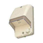 WK2111K　アースターミナル付フル防水コンセント