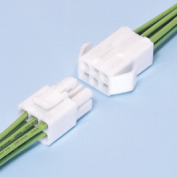 4.5ｍｍピッチ　中継接続用コネクタ　ELコネクタ